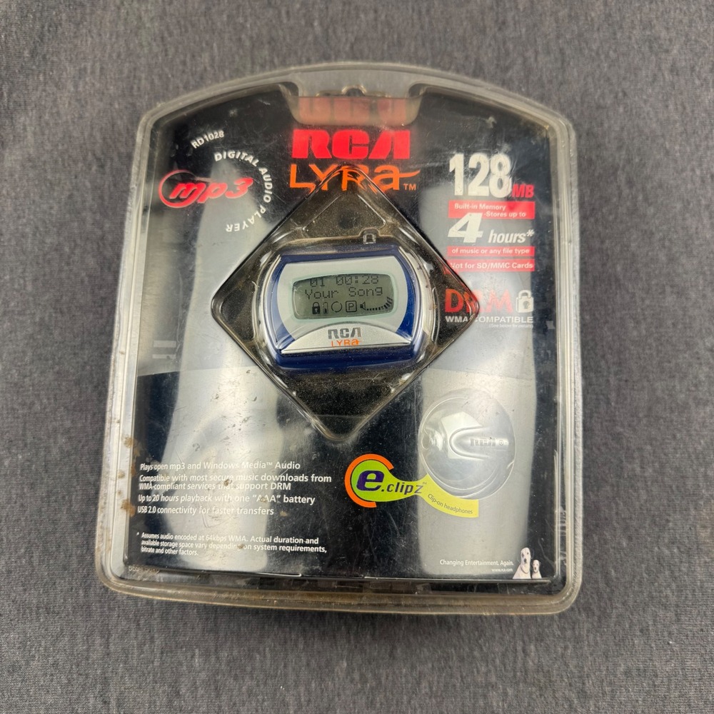 RCA Lyra RD1028 Digital MP3 Player 128MB Blue Vintage New Sealed with Headphones